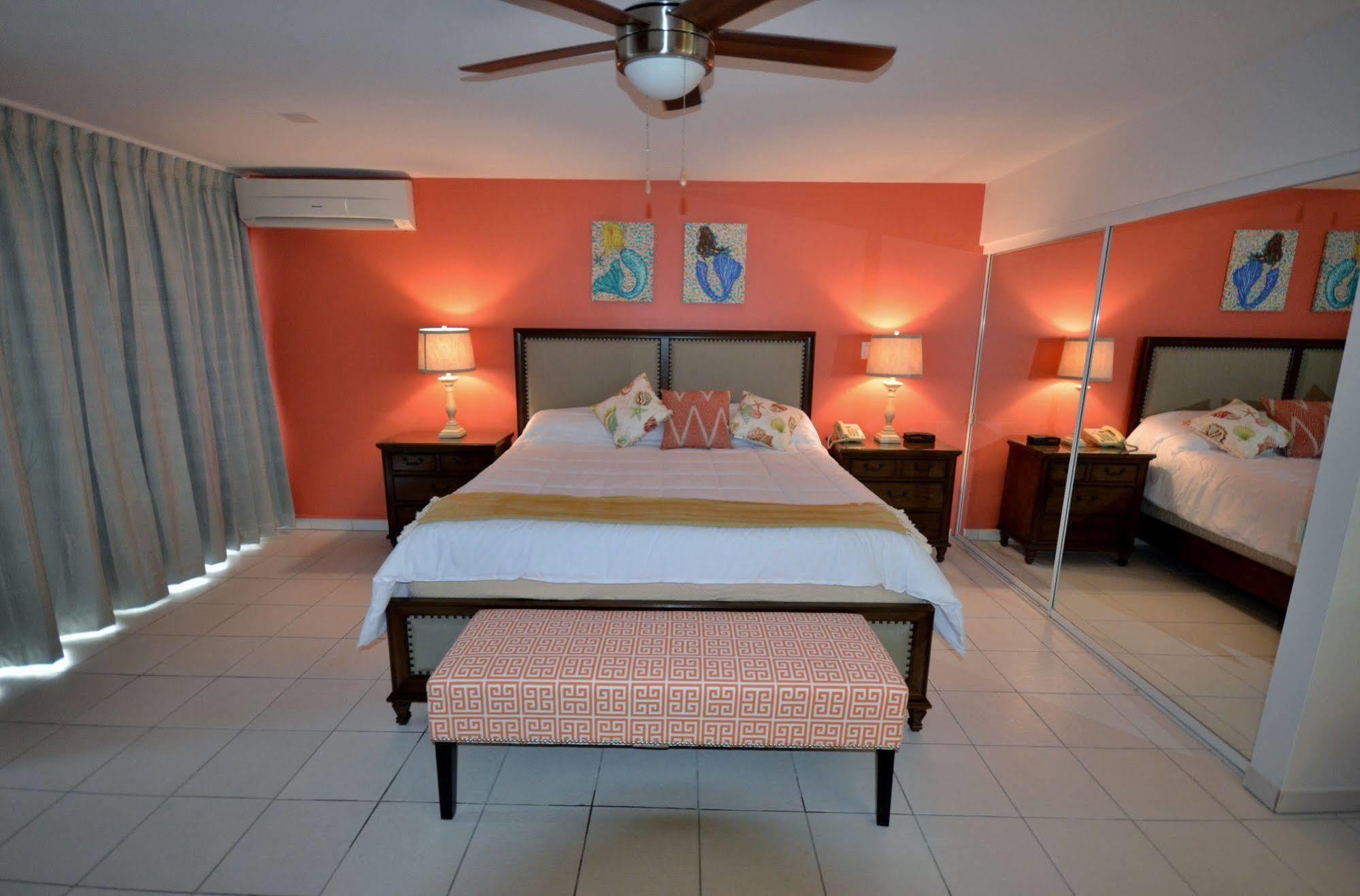 The Atrium Beach Resort And Spa, Ascend Hotel Collection Simpson Bay Exterior foto