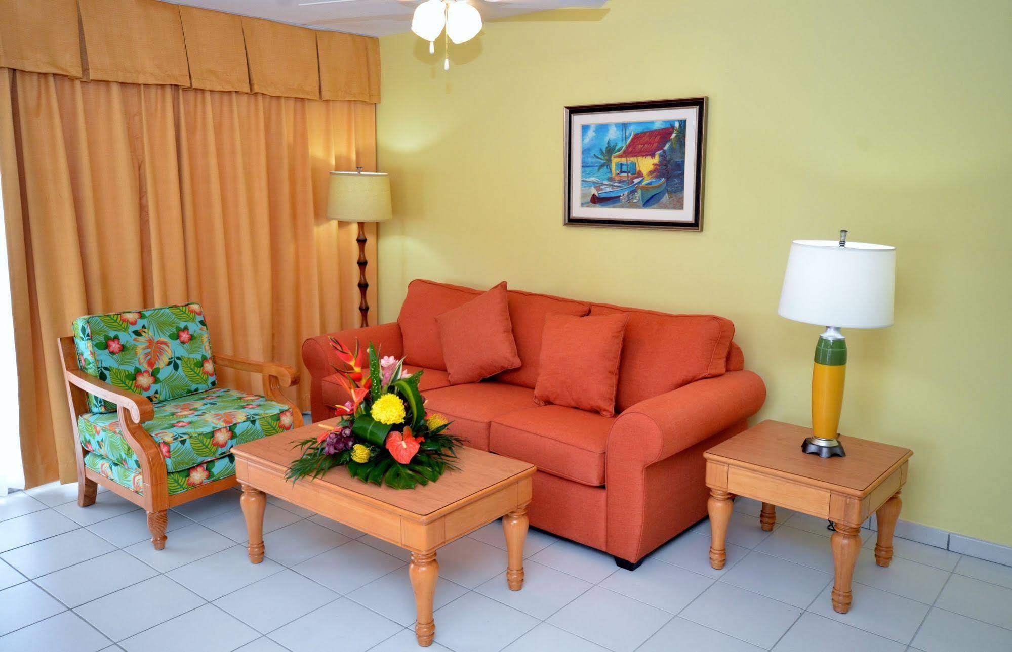 The Atrium Beach Resort And Spa, Ascend Hotel Collection Simpson Bay Exterior foto